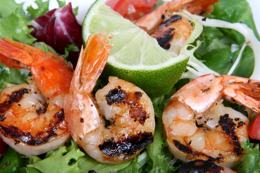 虾是蛋白质饮食中的蛋白质来源，可以减肥